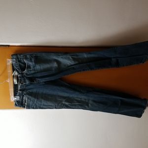 Gap low rise size 6 jeans
